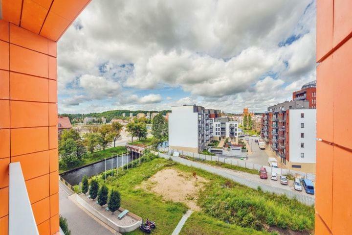 Unique Motlawa Riverbank Apartment Gdansk Exterior photo